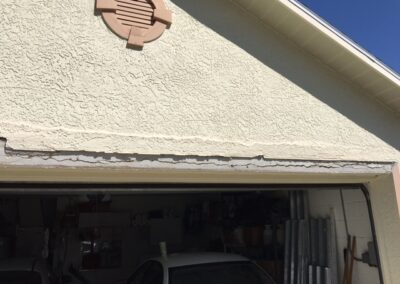 Big Garage Header Cracking Up
