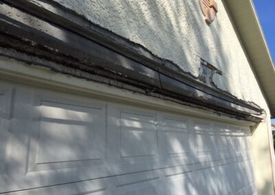 Big Garage Header Cracking Up